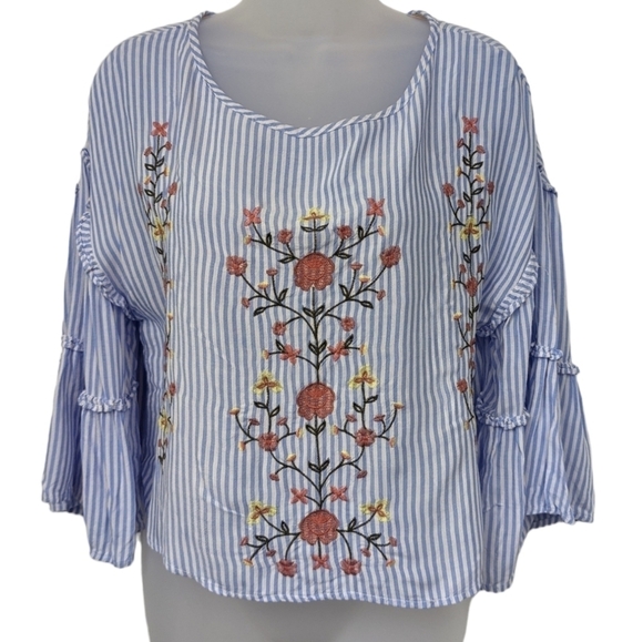 Xhilaration Cropped Embroidered Top Sz XS - Picture 1 of 9